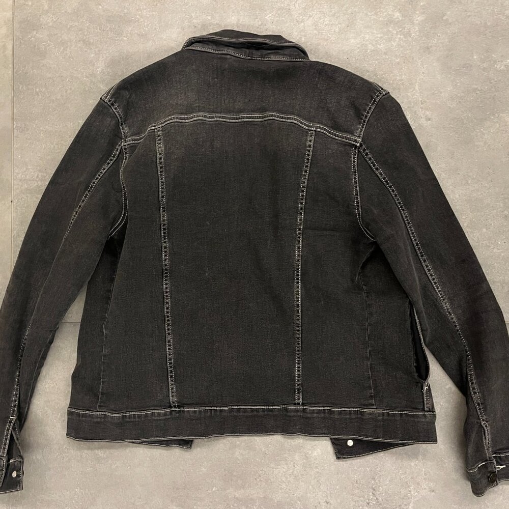 River Island Black Washed Denim Trucker Jacket Size MED - Picture 6 of 8